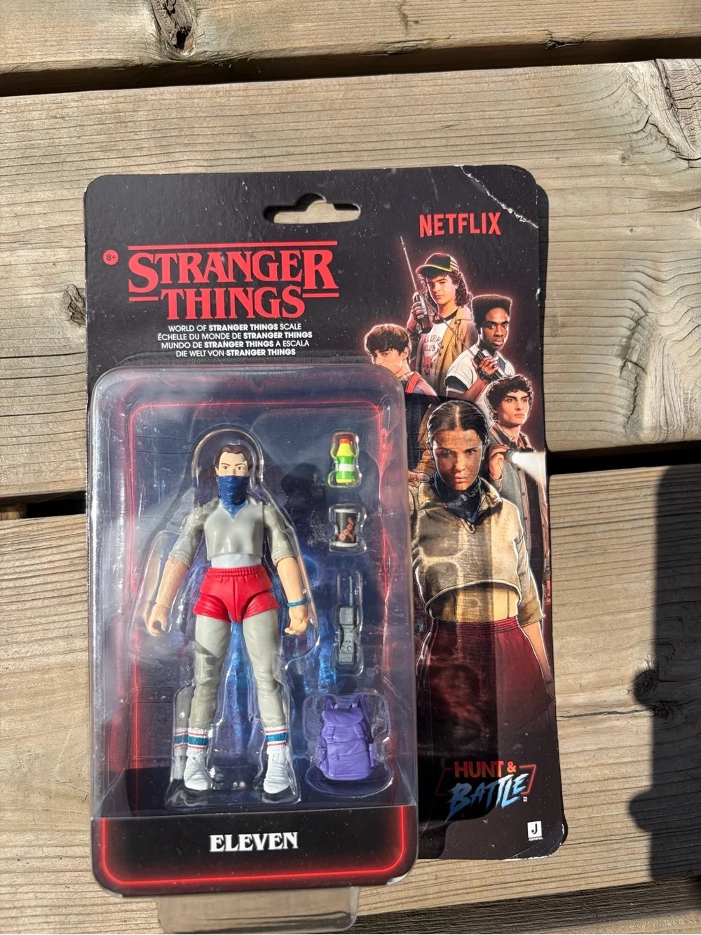 Stranger Things Collectible Action Figure Set - Picture 8 of 9